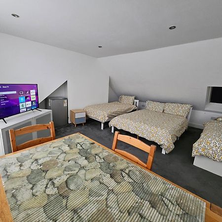 Snoozeden Westmead, Windsor公寓 外观 照片